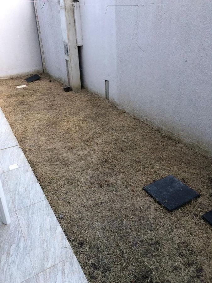 Apto Terreo Com Piscina, Quintal E Churrasqueira