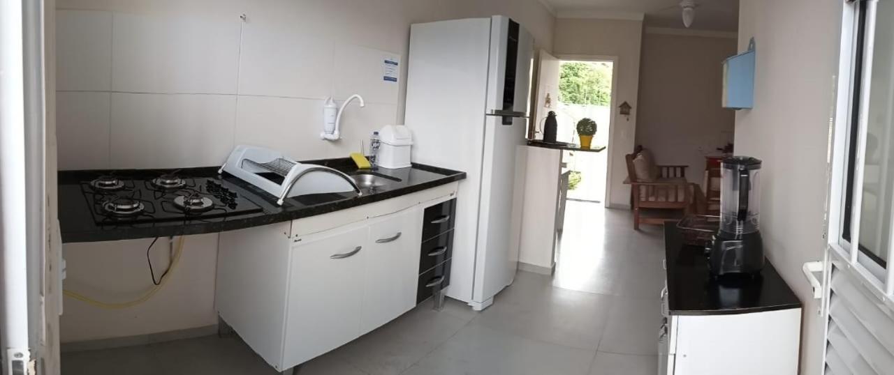 Apartamento Apto Terreo Com Piscina, Quintal E Churrasqueira Ubatuba